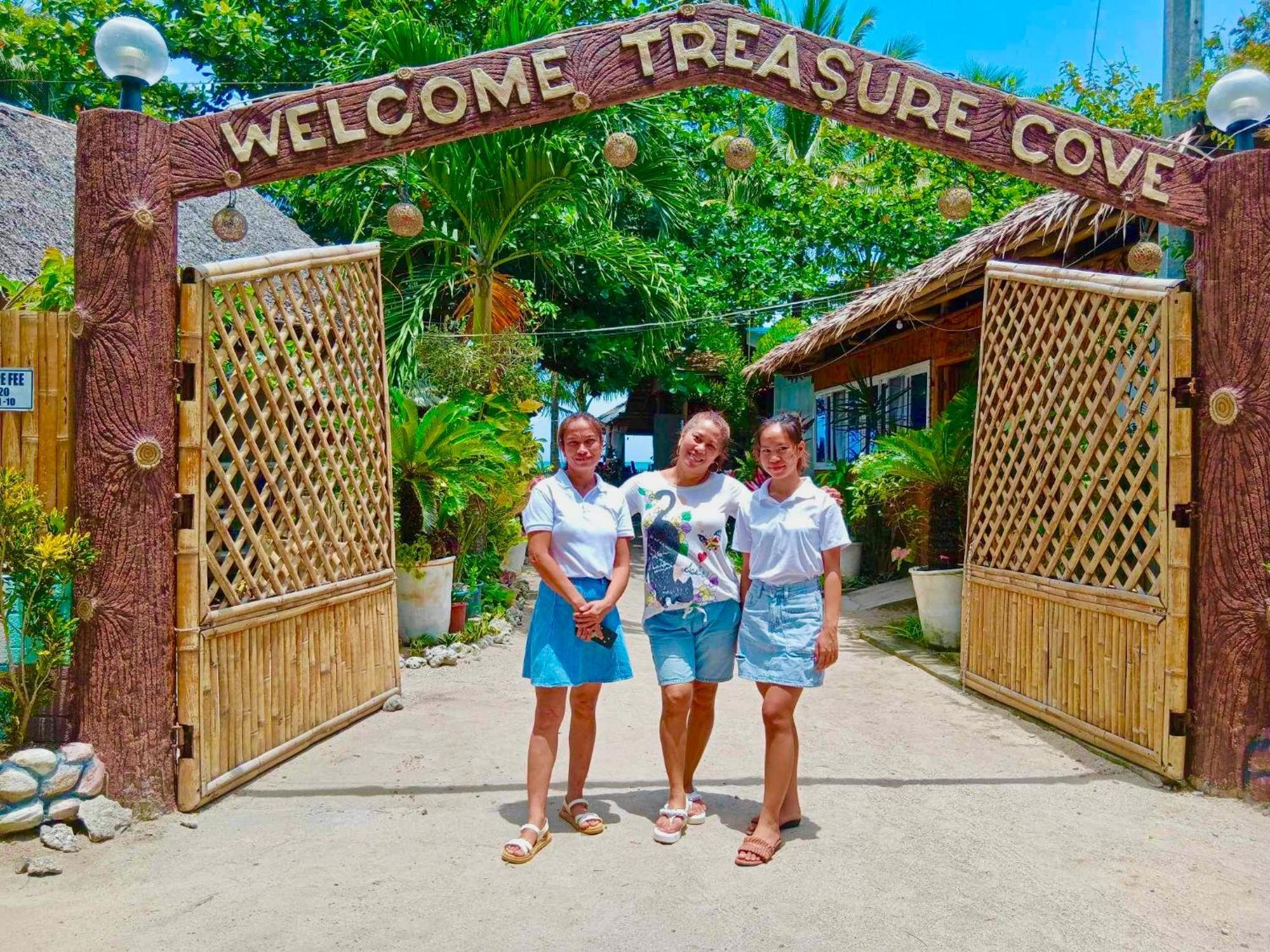 Treasure Beach Resort Carles Εξωτερικό φωτογραφία