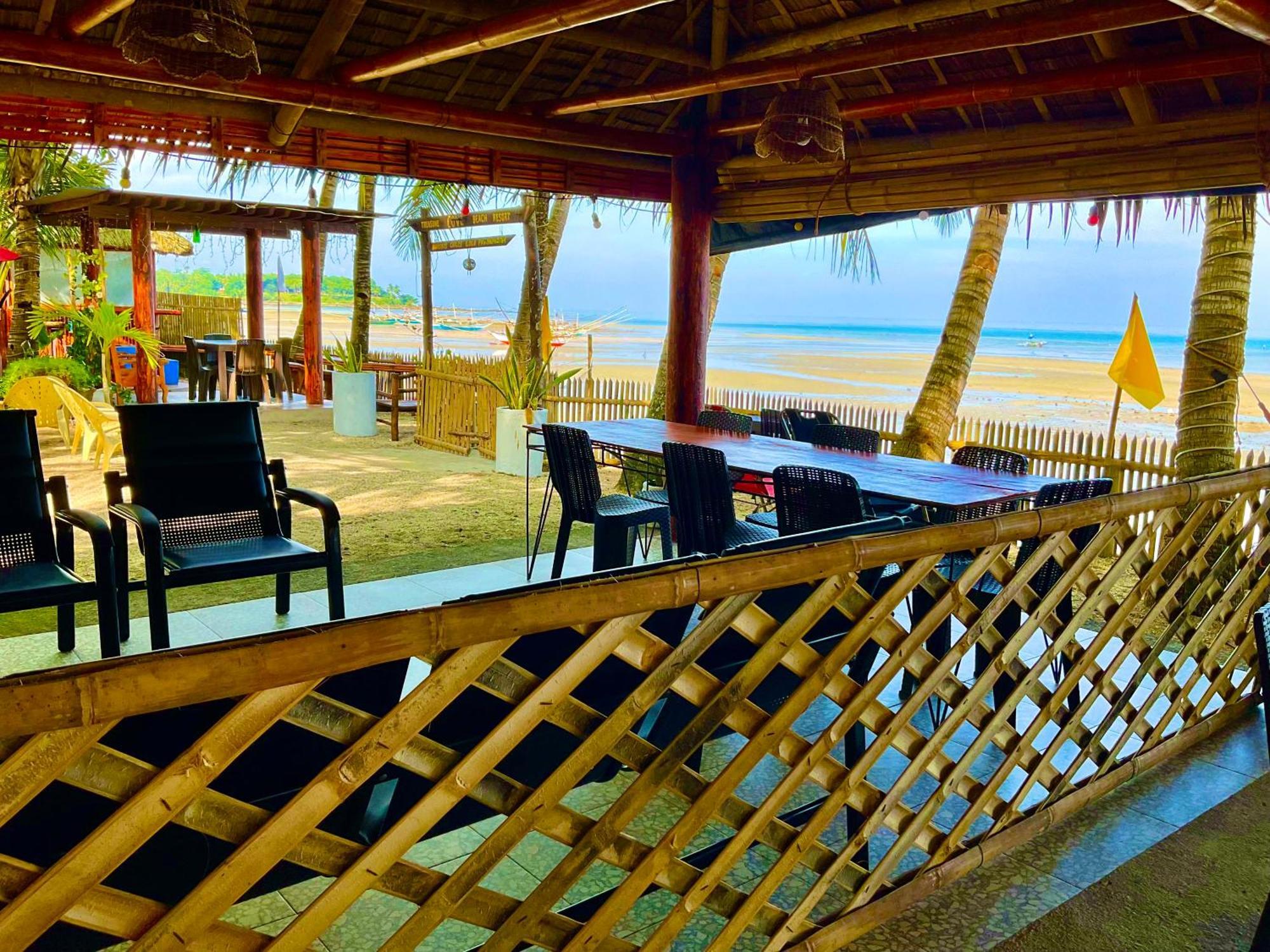Treasure Beach Resort Carles Εξωτερικό φωτογραφία